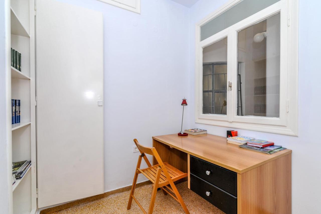 The Elegant. Spacious Center Apartment.